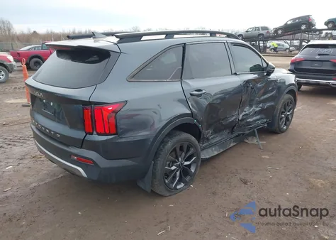 2022 Kia Sorento X-Line Sx Prestige z USA, uszkodzony, nr VIN 5XYRKDLF8NG092999